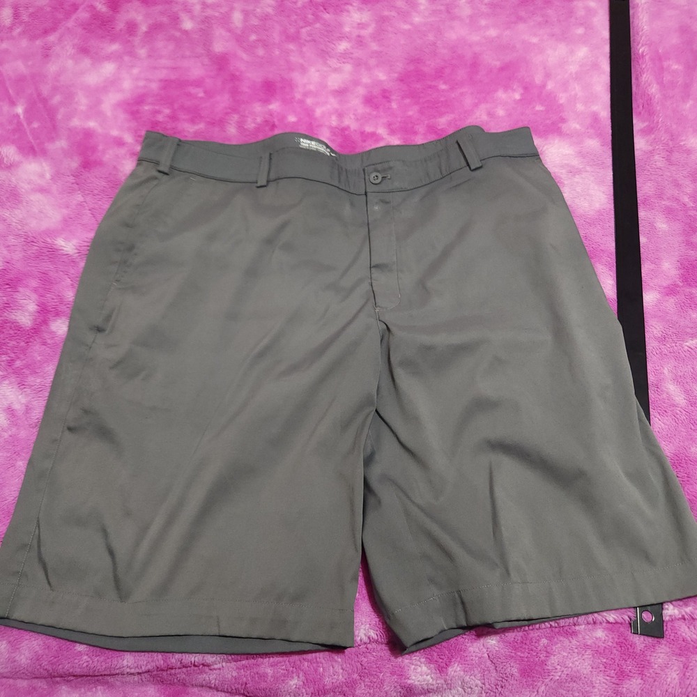 Nike Golf Dri Fit Tour Performance Shorts Men's 42‎ Gray Athletic Golf